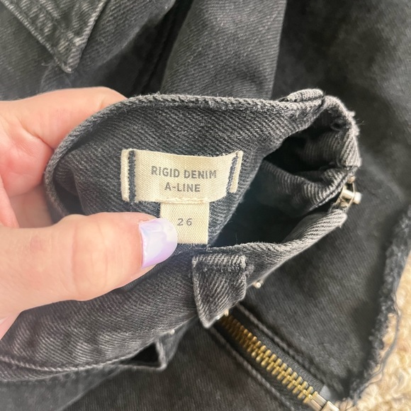 Madewell RIGID DENIM
A LINE - Picture 4 of 6